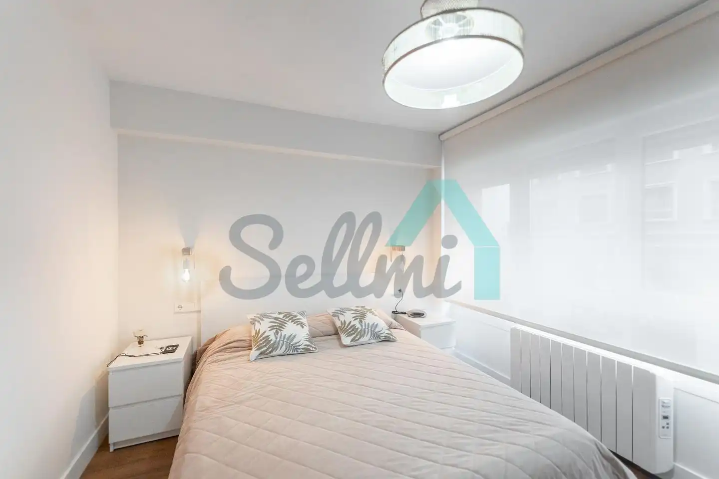 Habitación de Piso de alquiler en Gijón  con Calefacción y Amueblado