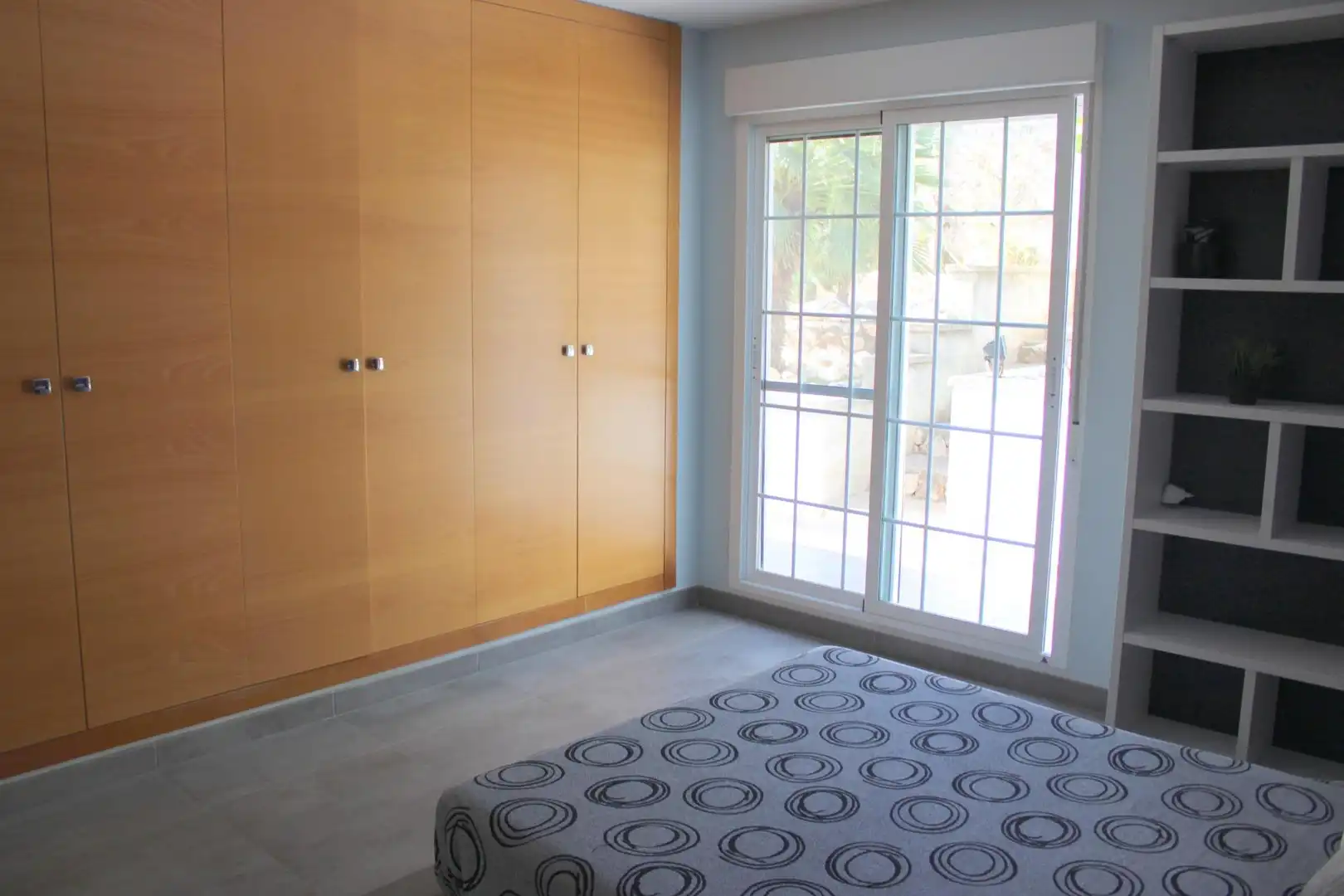 Dormitori de Casa o xalet en venda en Oliva amb Aire condicionat, Jardí privat i Terrassa