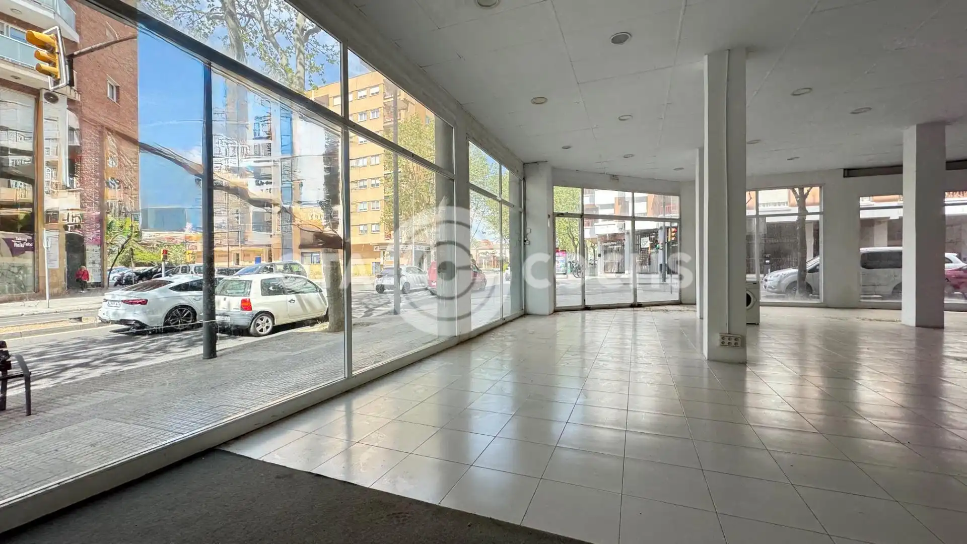 Local comercial en venta en Avenida dels Països Catalans, imagen 11