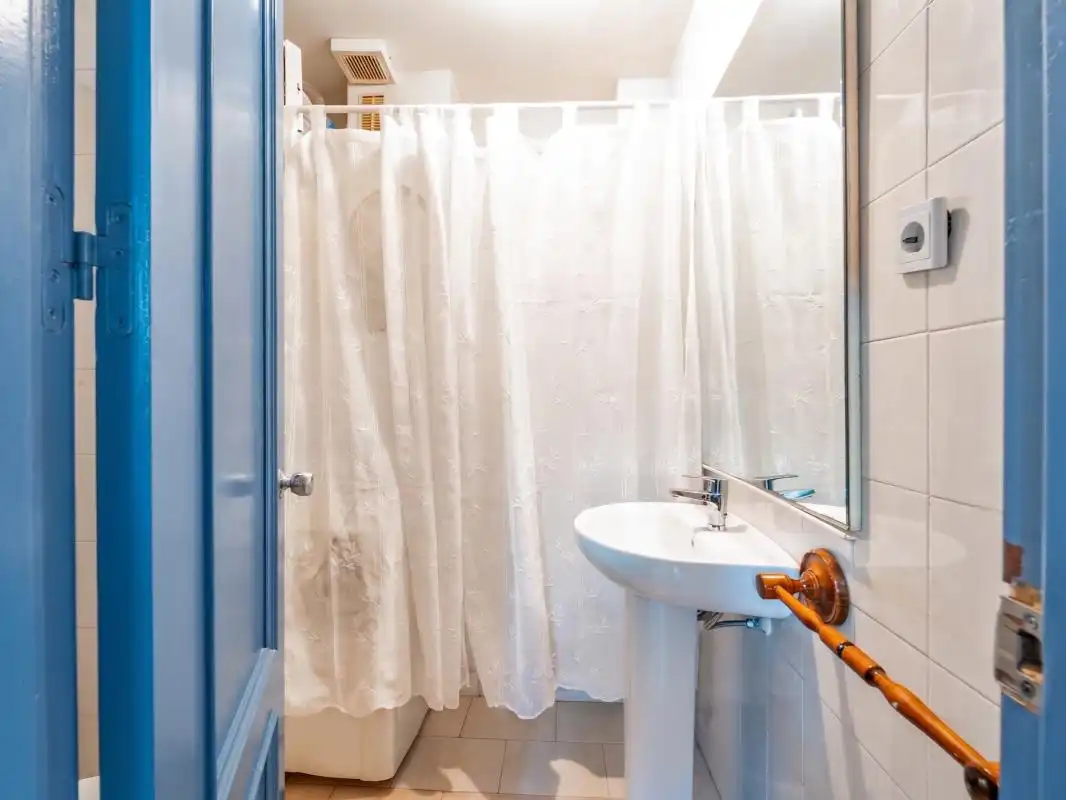 Badezimmer von Maisonette zum Verkauf in Málaga mit Klimaanlage, Heizung und Privatgarten