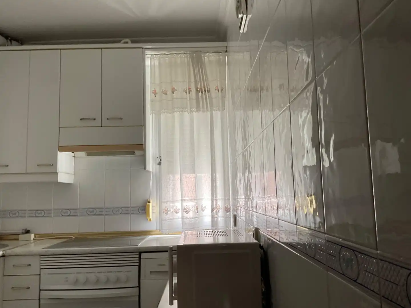 Cocina de Piso de alquiler en Madrid con Aire acondicionado, Amueblado y Horno