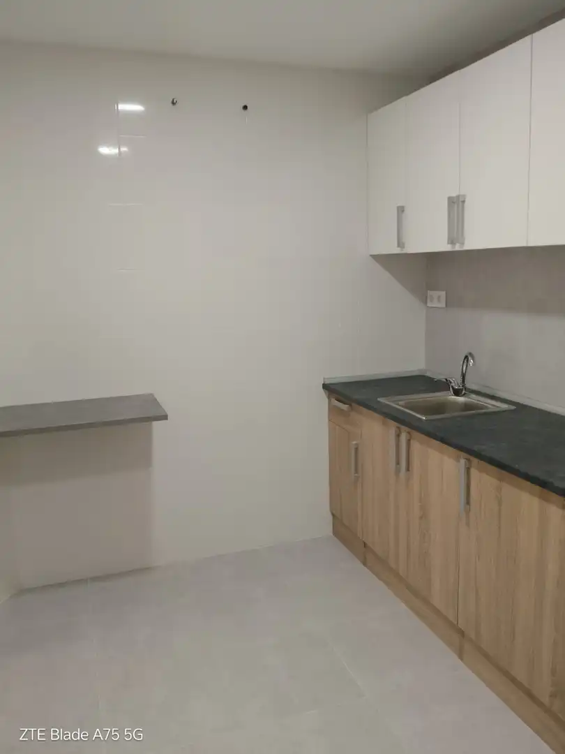 Cocina de Piso en venta en Tavernes de la Valldigna con Balcón