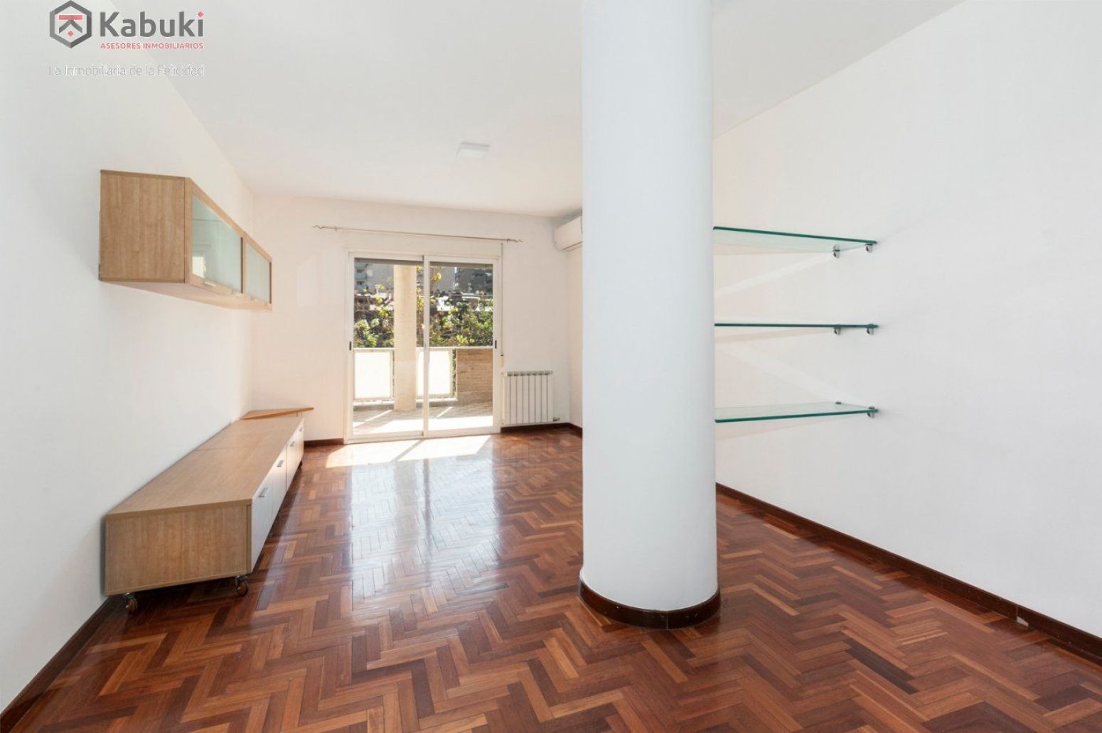 Flat to rent in  Granada Capital  with Air Conditioner, Heating and Terrace