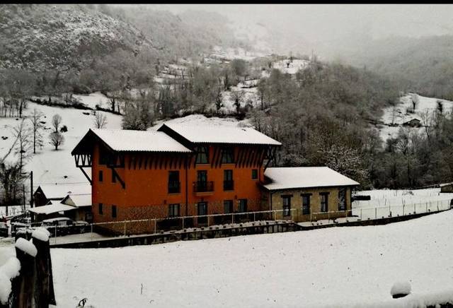 Edificio en Venta en Ponga