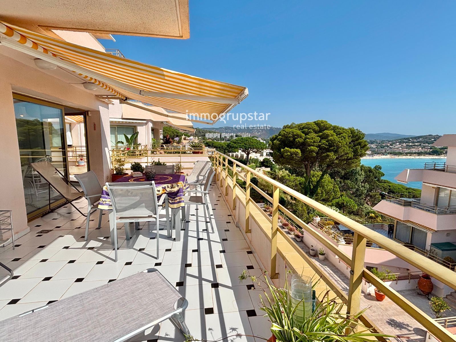 Terrace of Apartment for sale in Sant Feliu de Guíxols  with Heating, Terrace and Swimming Pool