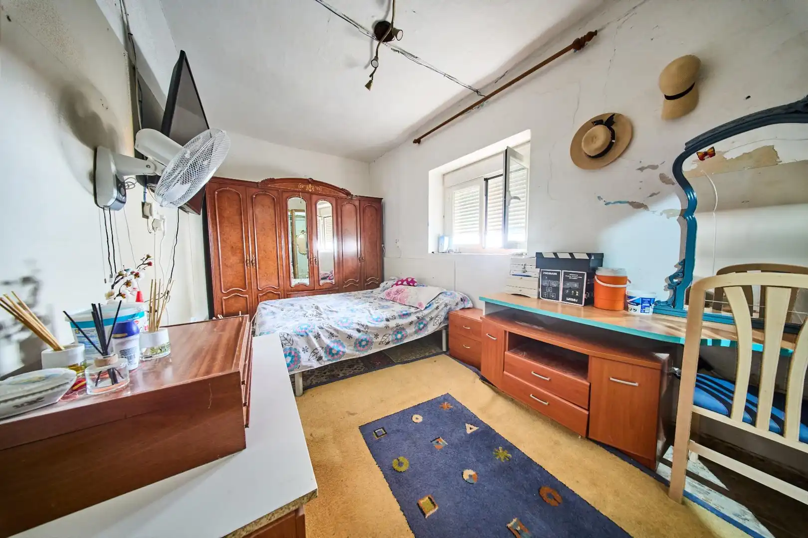 Dormitori de Casa adosada en venda en Residencial Triana - Barrio Alto
