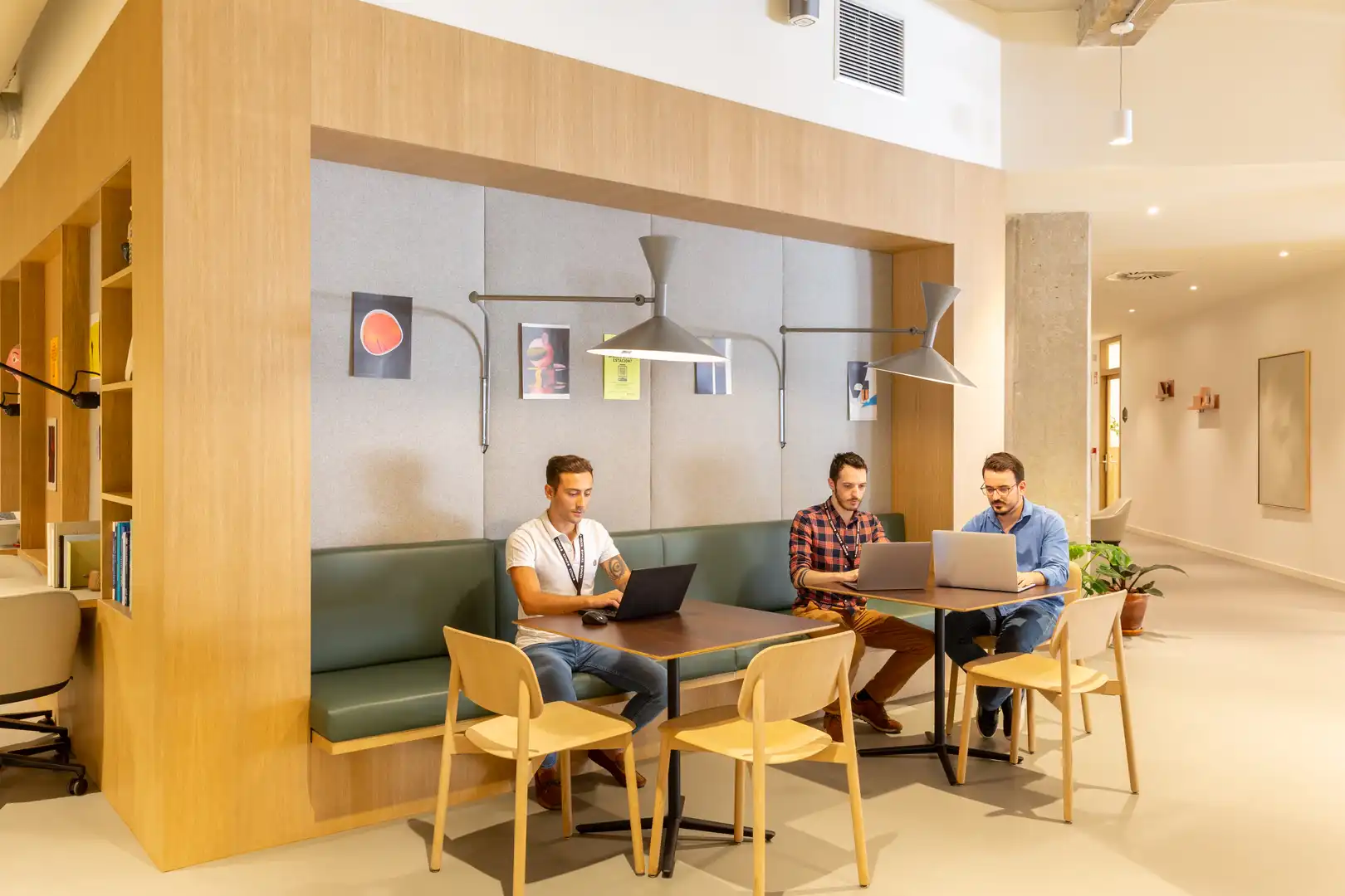 Office for rent in Madrid  with Air Conditioner, Heating and Furnished