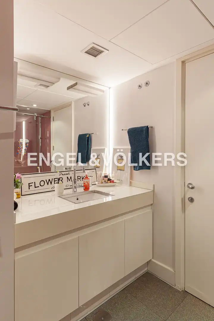 Baño de Ático en venta en Madrid con Aire acondicionado, Calefacción y Terraza
