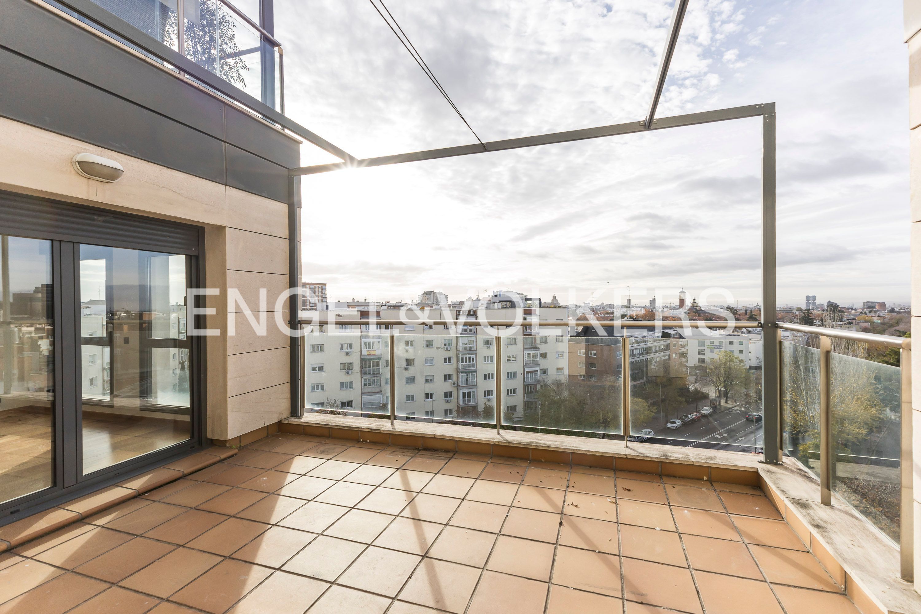 Terraza de Piso de alquiler en  Madrid Capital con Aire acondicionado, Calefacción y Parquet