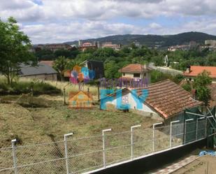 Casa o xalet en venda en Ourense Capital  amb Jardí privat