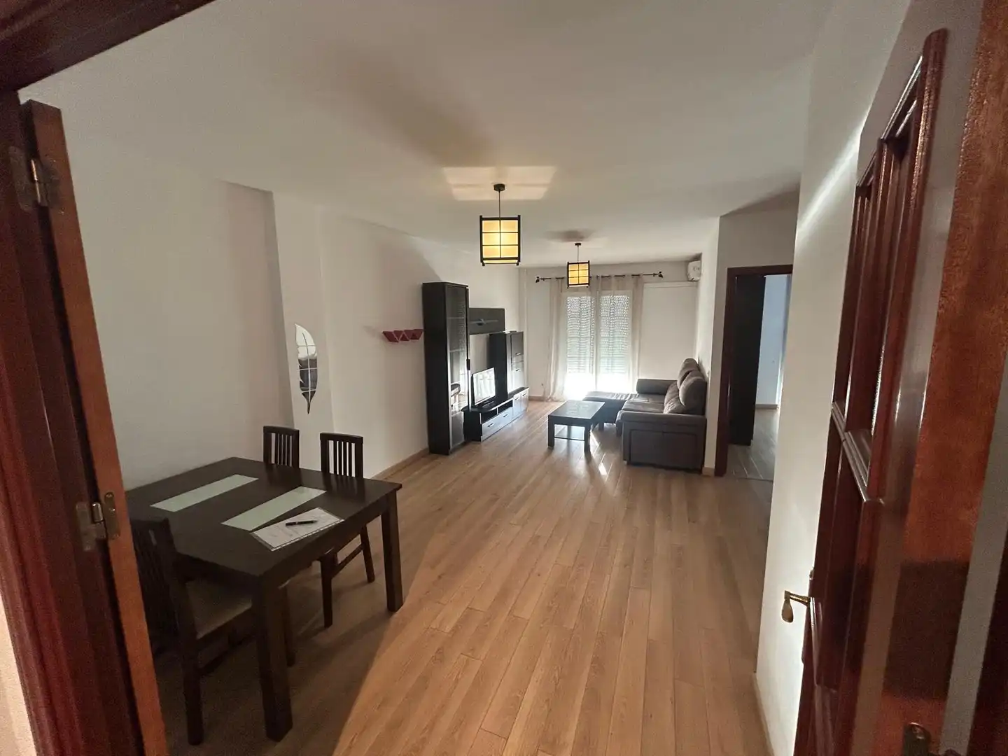 Außenansicht von Wohnung zur Miete in Almendralejo mit Klimaanlage, Parkett und Abstellraum