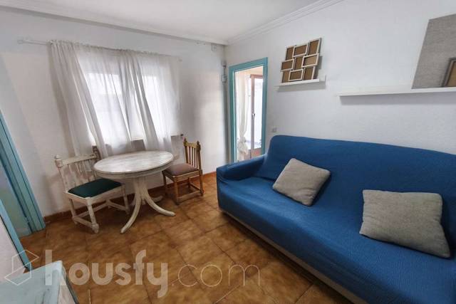 Piso en Alquiler en Calle Falcinelo, . en Puerta Bonita