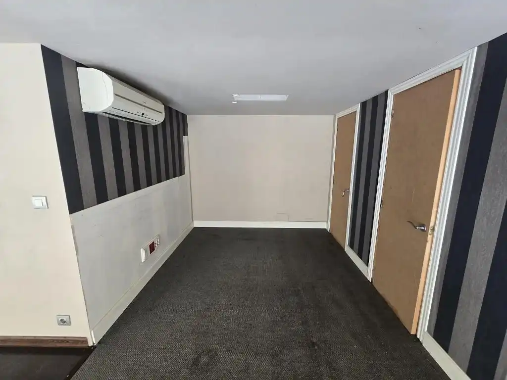 Local commercial à vendre à Centro Urbano - Hirigunea, imagen 10