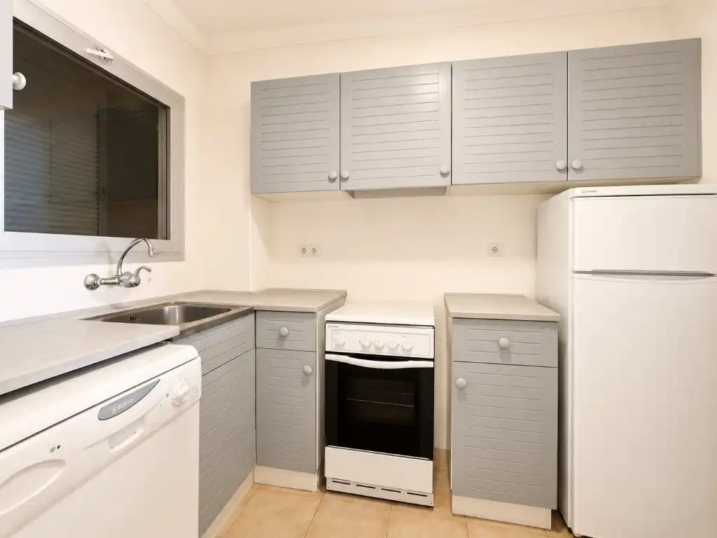 Küche von Wohnung zum Verkauf in L'Estartit mit Möbliert