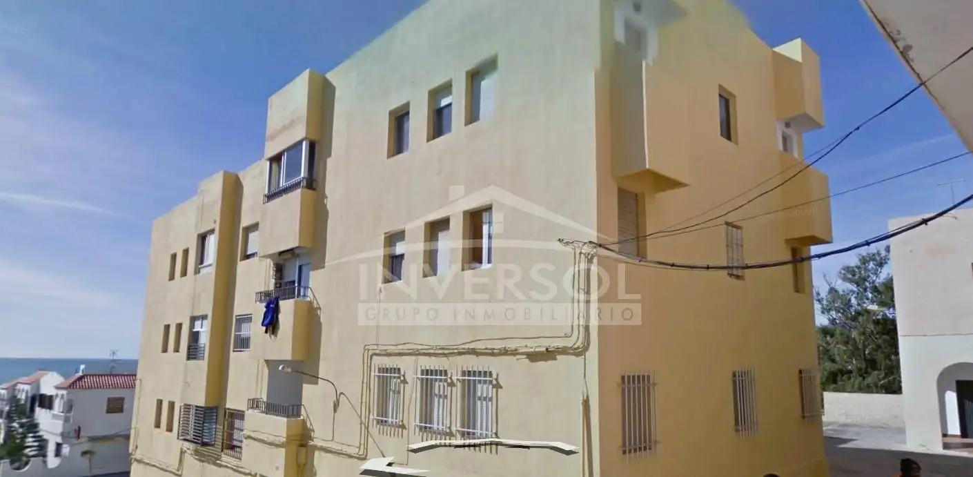 Außenansicht von Wohnung zum Verkauf in Balanegra mit Terrasse und Balkon