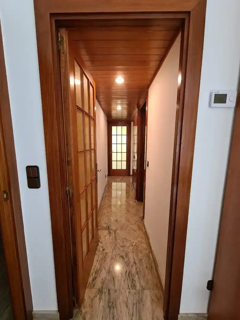 Flat for sale in Vic