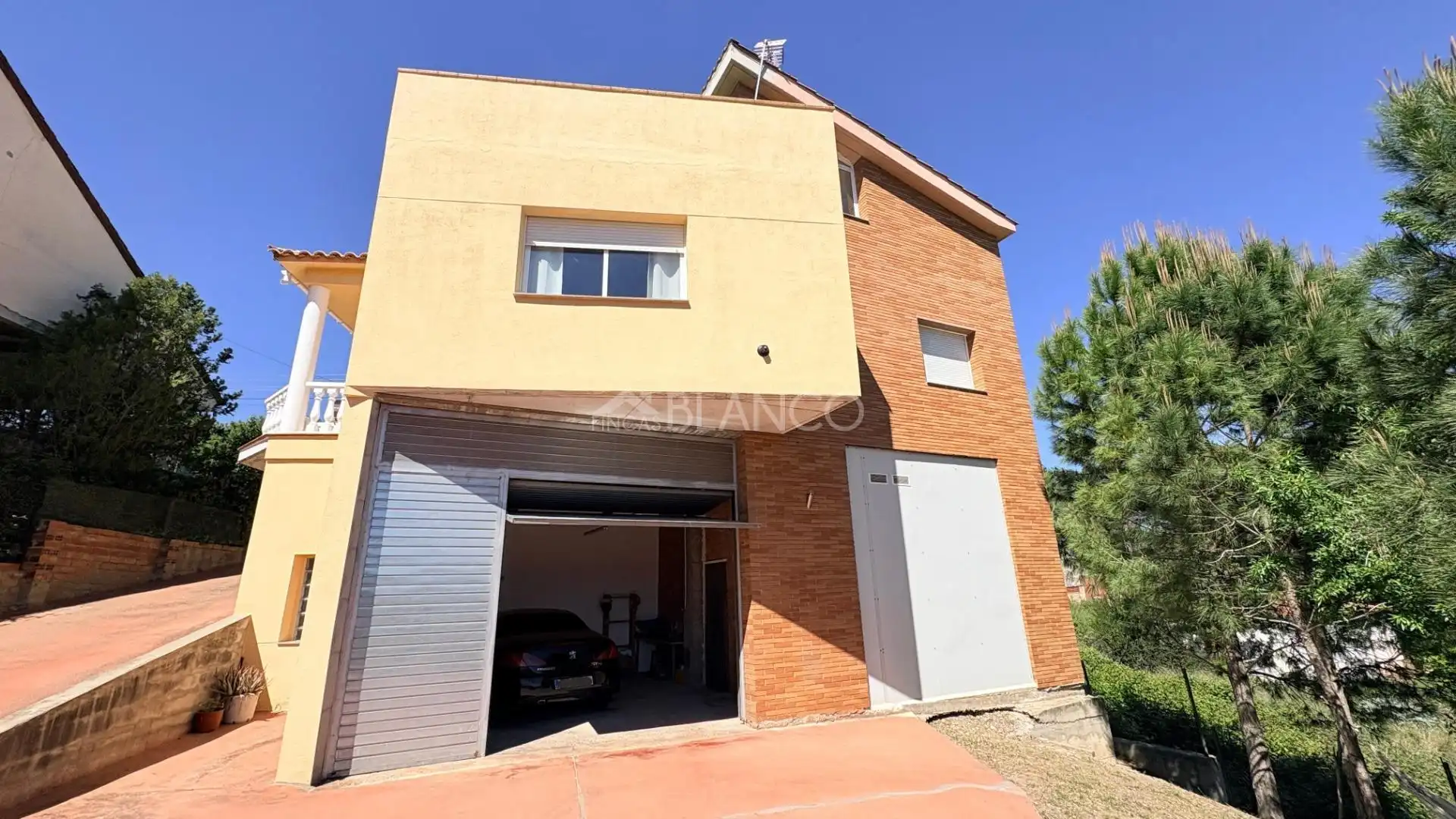 Vista exterior de Casa o xalet en venda en Piera amb Calefacció