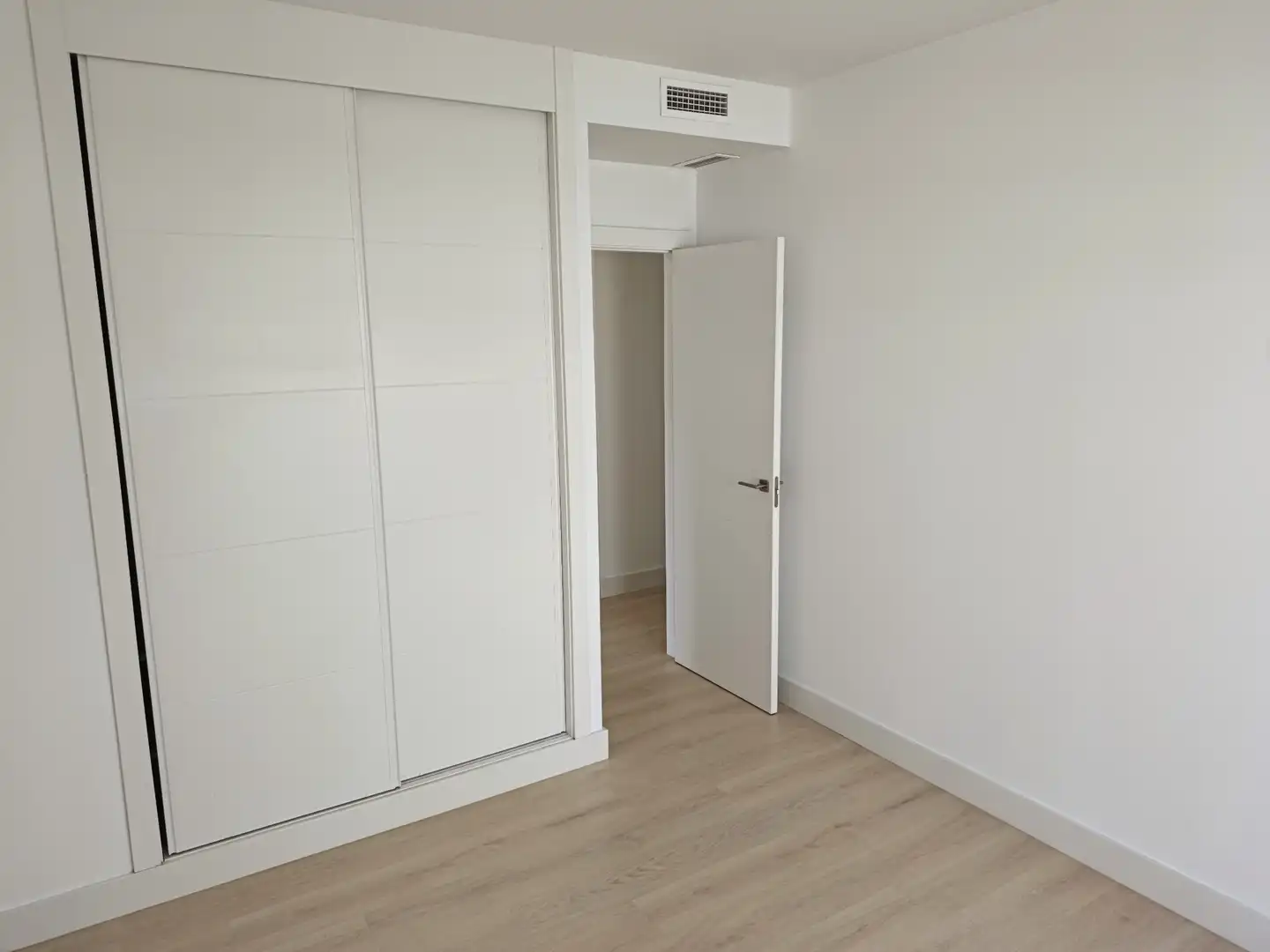 Habitación de Ático de alquiler en Málaga con Aire acondicionado, Calefacción y Terraza