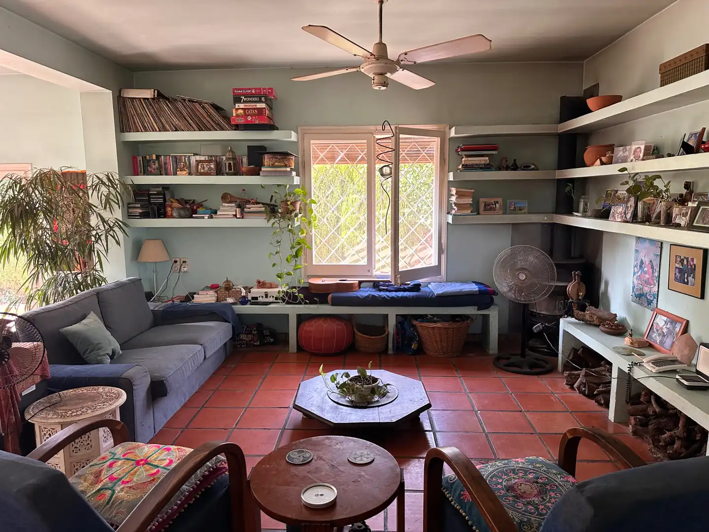 Sala d'estar de Casa o xalet en venda en Aiguamúrcia amb Calefacció, Jardí privat i Terrassa
