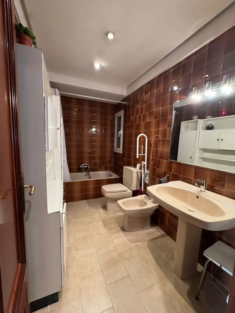Flat with lift to rent in Extramurs, imagen 16