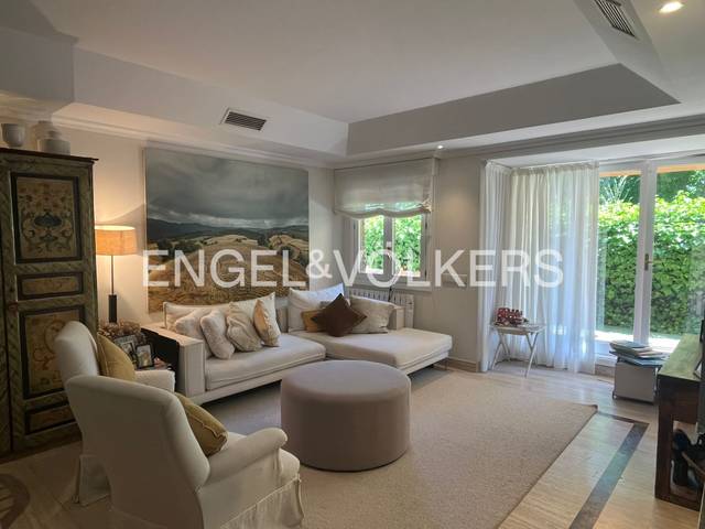 Apartamento en Alquiler en Aravaca