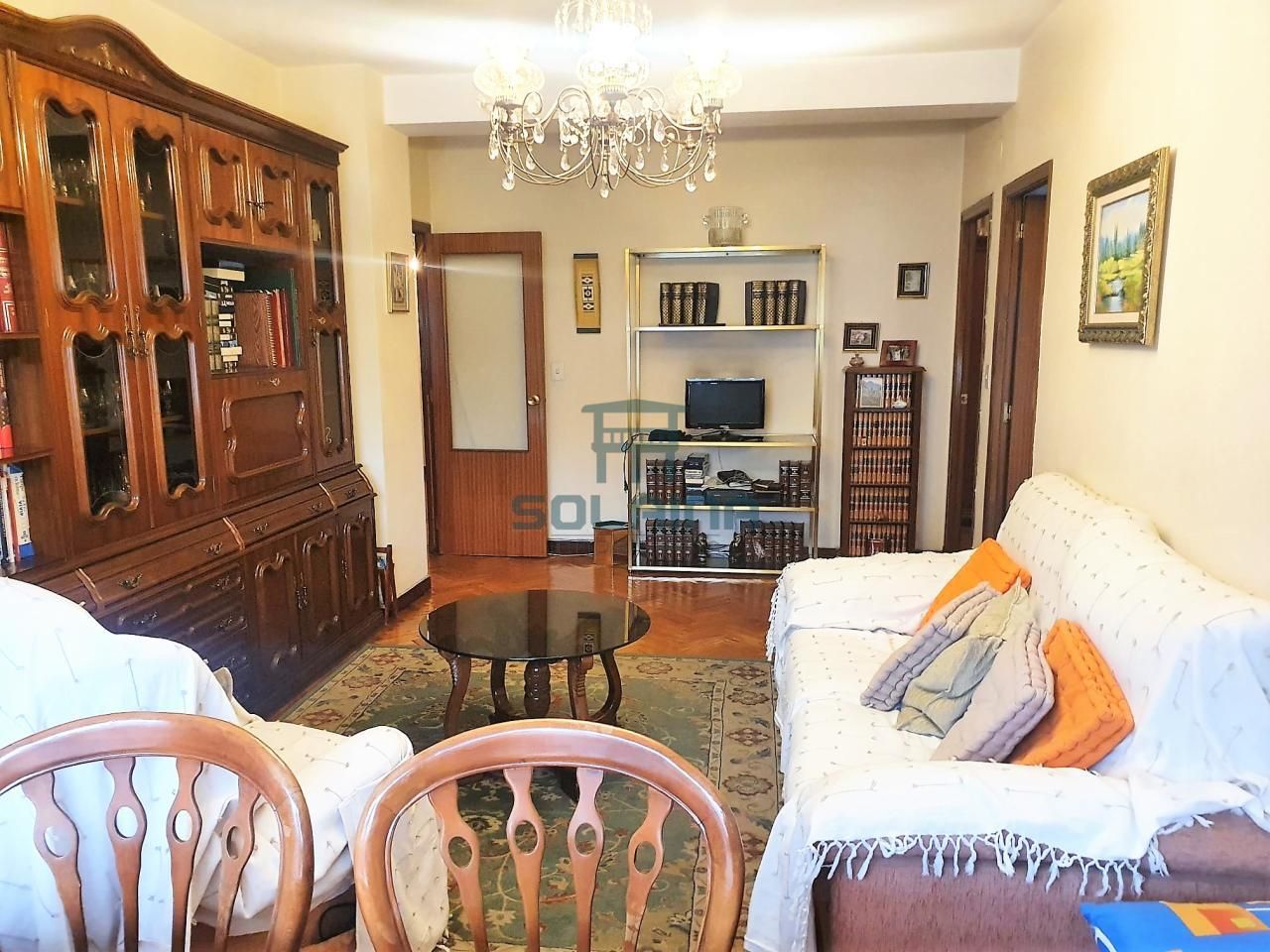 Living room of Flat to rent in Ourense Capital   with Heating, Parquet flooring and Storage room