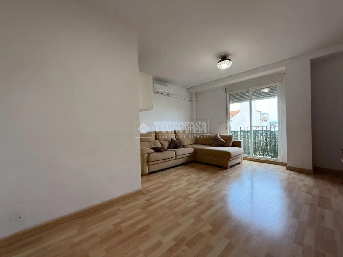 Sala de estar de Piso en venta en San Antonio de Benagéber con Aire acondicionado, Trastero y Balcón