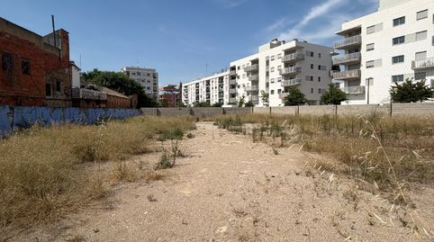 Foto 2 von Fabrik Grundstücke zum Verkauf in Carrer del Músic Chapí, Fonteta de Sant Lluís, Valencia Capital