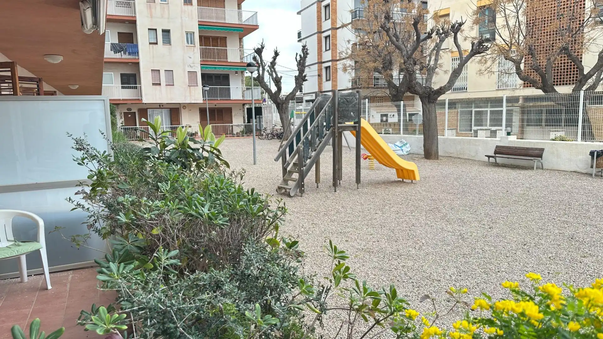 Aparcament de Apartament en venda en Torredembarra amb Balcó i Alarma
