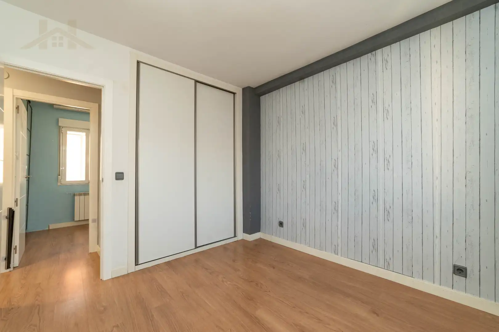 Bedroom of Flat for sale in Fuenlabrada  with Air Conditioner, Heating and Storage room