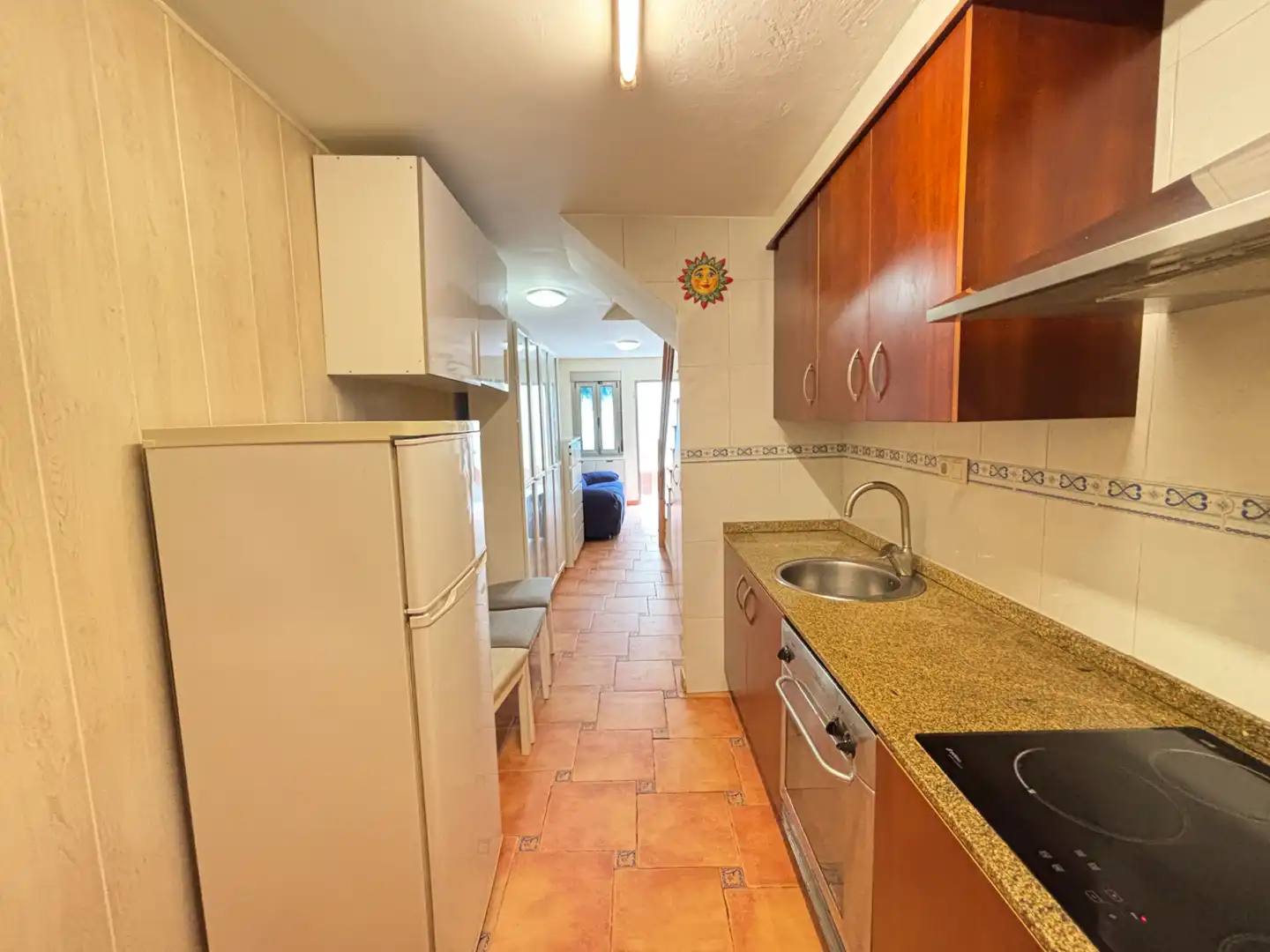 Cuina de Casa adosada en venda en Rianxo amb Calefacció, Traster i Moblat