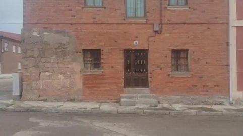 Foto 3 de Casa adosada en venda a Calle Cantarranas, 12, Sotresgudo, Burgos