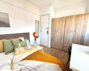 Bedroom of Flat to share in  Madrid Capital  with Air Conditioner, Heating and Terrace
