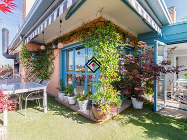 Penthouse mit Pool zum Verkauf in Vega de la Moraleja