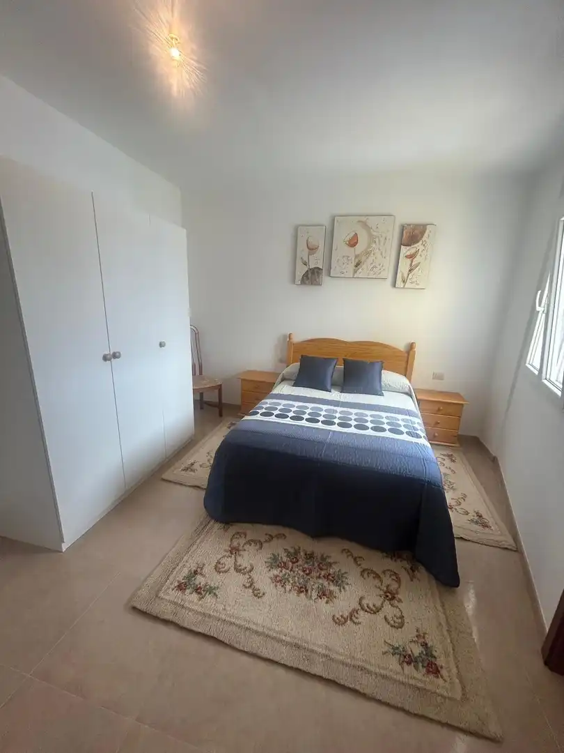Schlafzimmer von Wohnung zur Miete in Ribeira mit Heizung und Möbliert