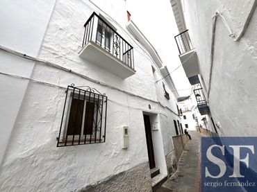 Adossat en venda a Canillas de Aceituno