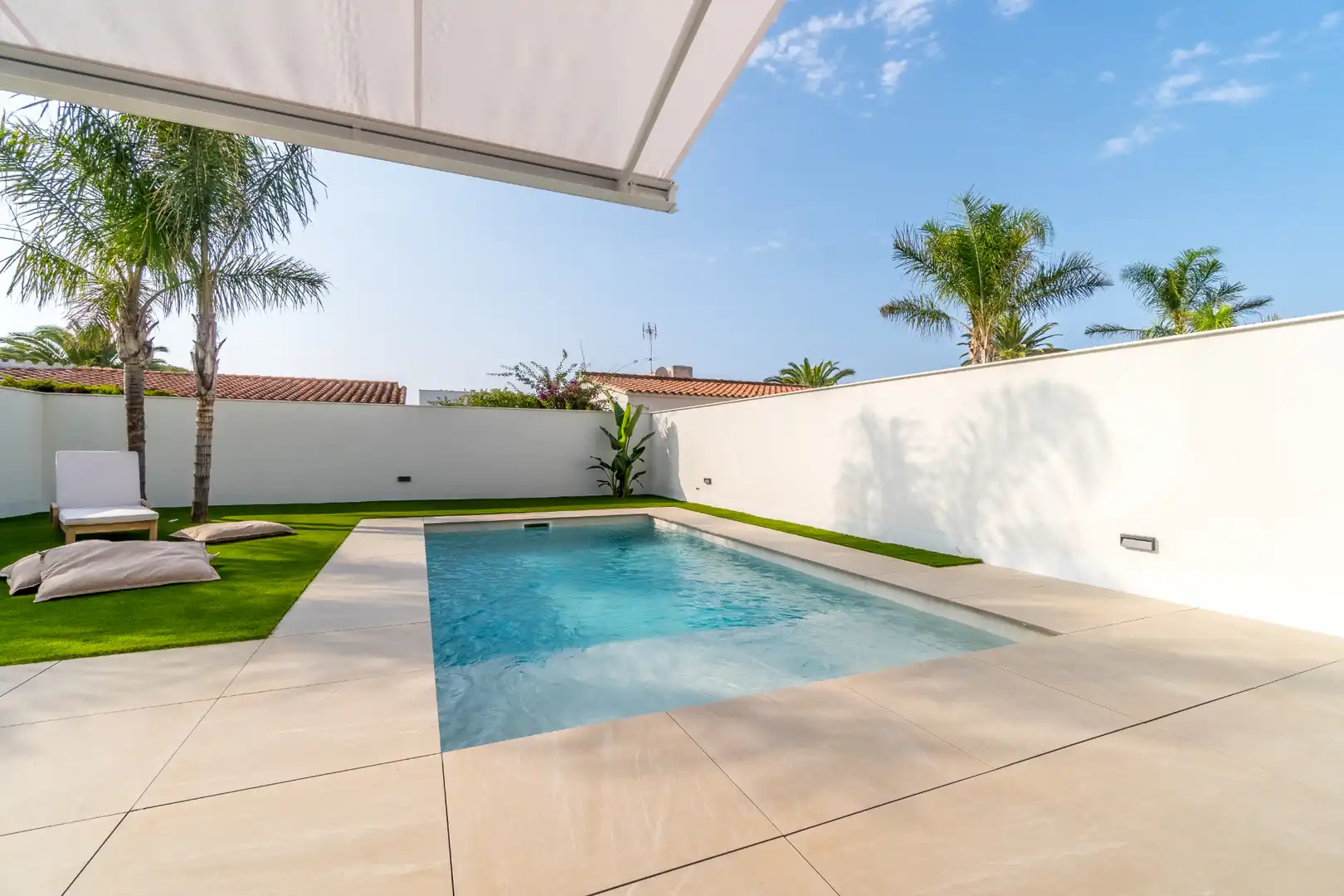 Piscina de Casa adosada de alquiler en Cambrils con Aire acondicionado, Calefacción y Jardín privado