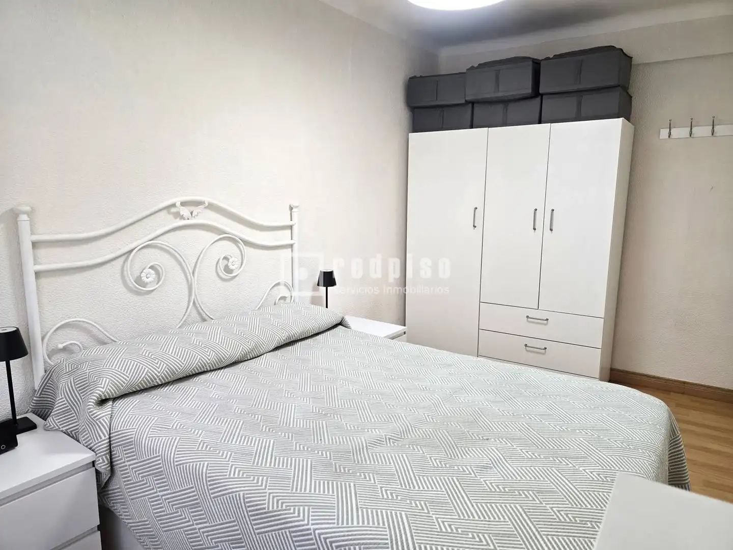 Bedroom of Flat for sale in Madrid  with Air Conditioner, Heating and Terrace