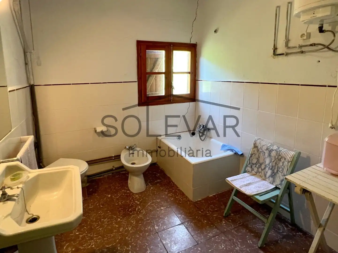 Bany de Casa o xalet en venda en Sarroca de Bellera