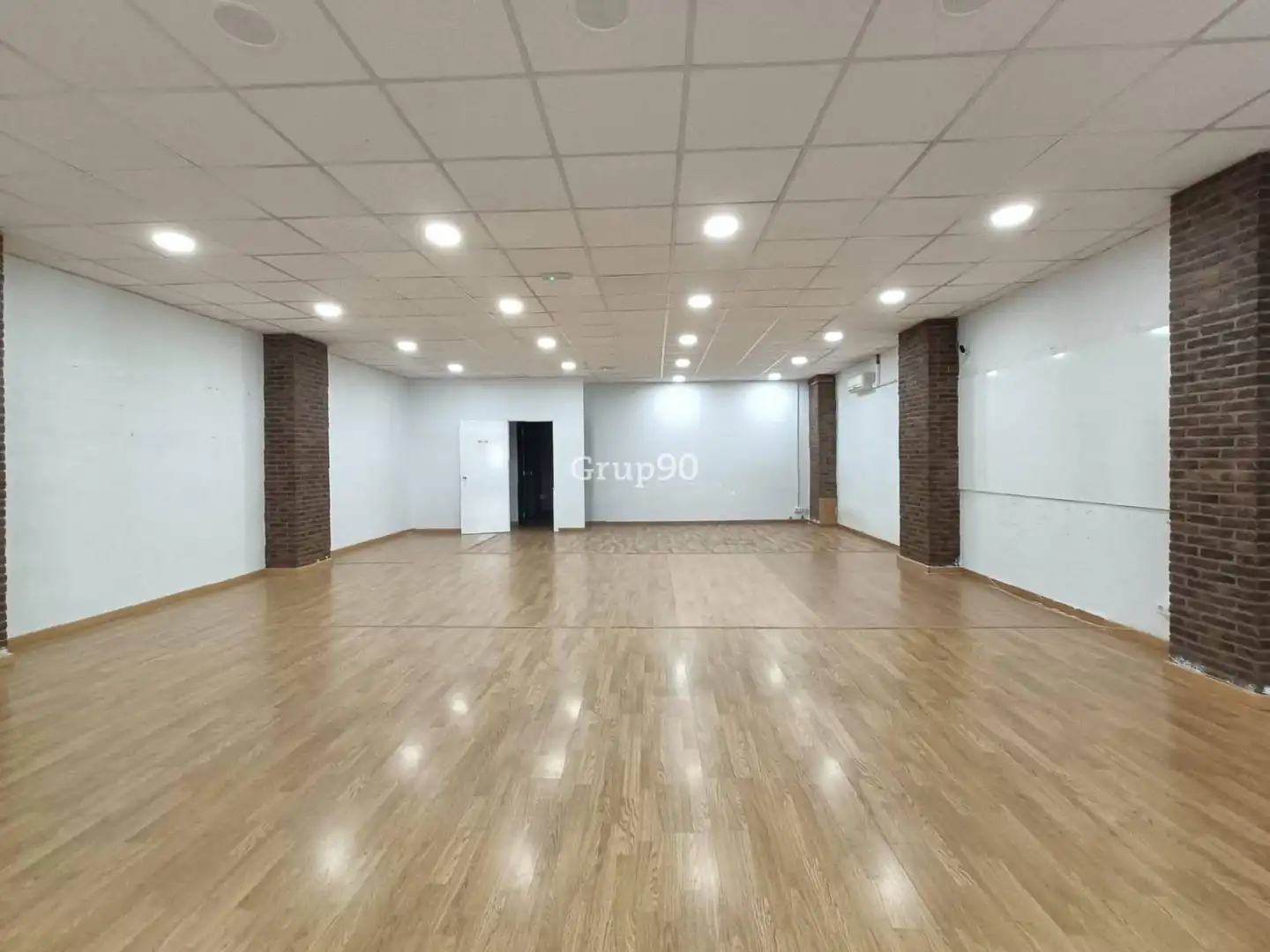 Local comercial en venda a Avenida CL DOCTORA CASTELLS, imagen 18