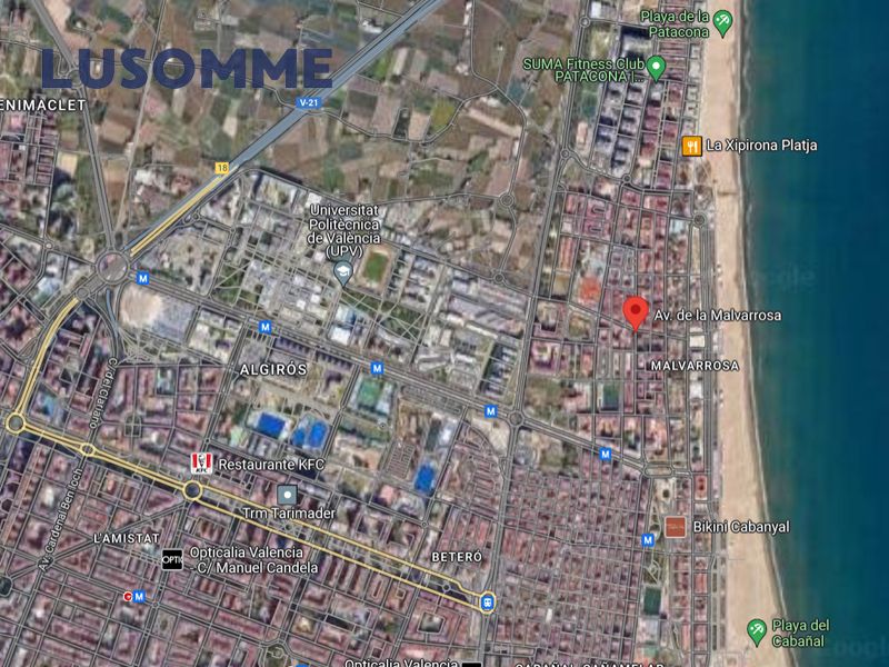 Exterior view of Flat to rent in  Valencia Capital  with Air Conditioner, Furnished and Oven