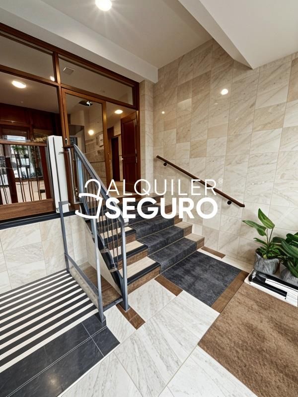 Pis de lloguer en  Madrid Capital amb Aire condicionat, Calefacció i Terrassa