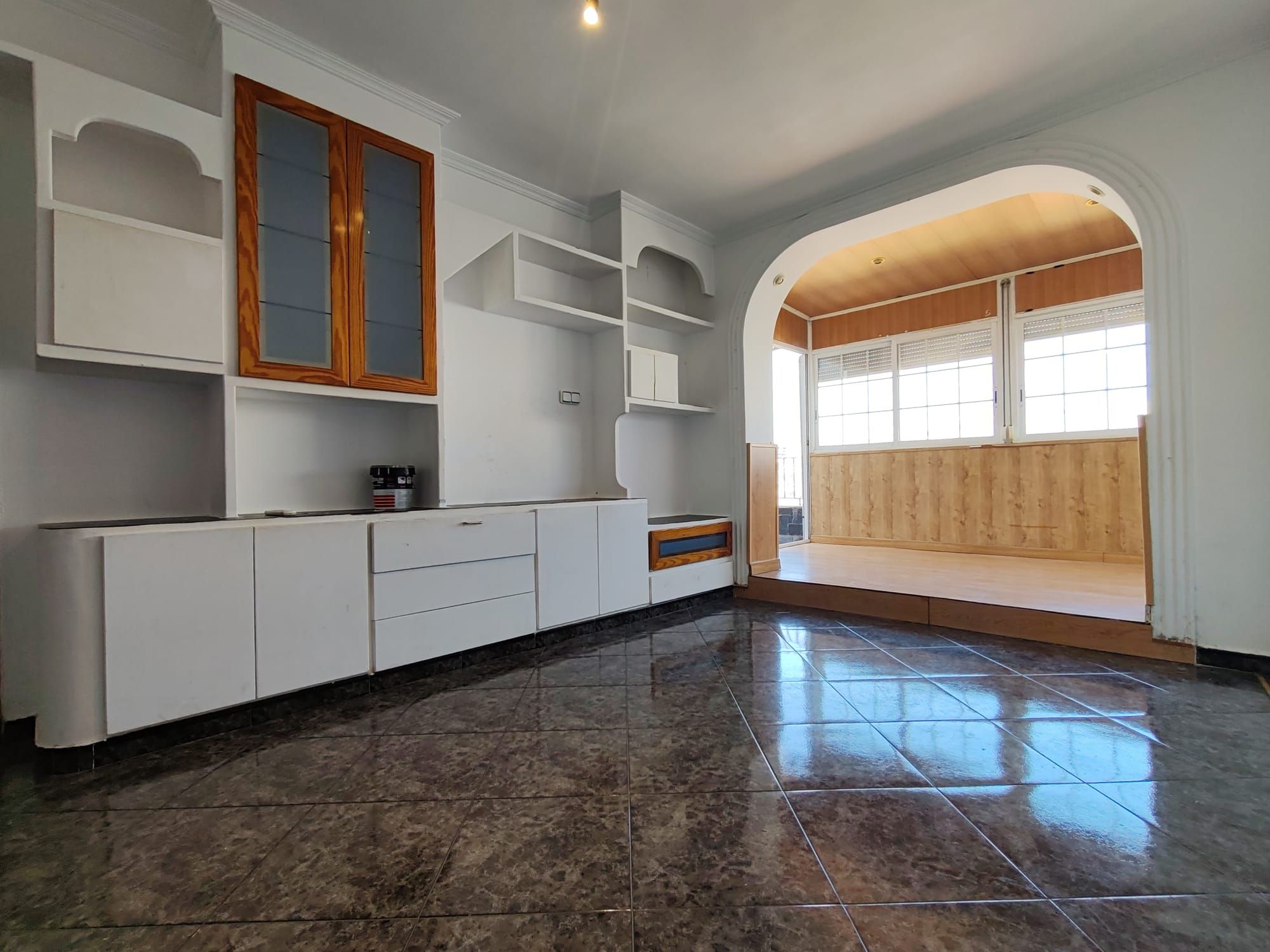 Kitchen of Flat for sale in L'Hospitalet de Llobregat  with Terrace