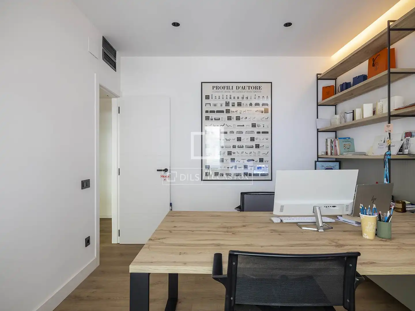 Piso en venta en Barcelona con Aire acondicionado, Calefacción y Terraza