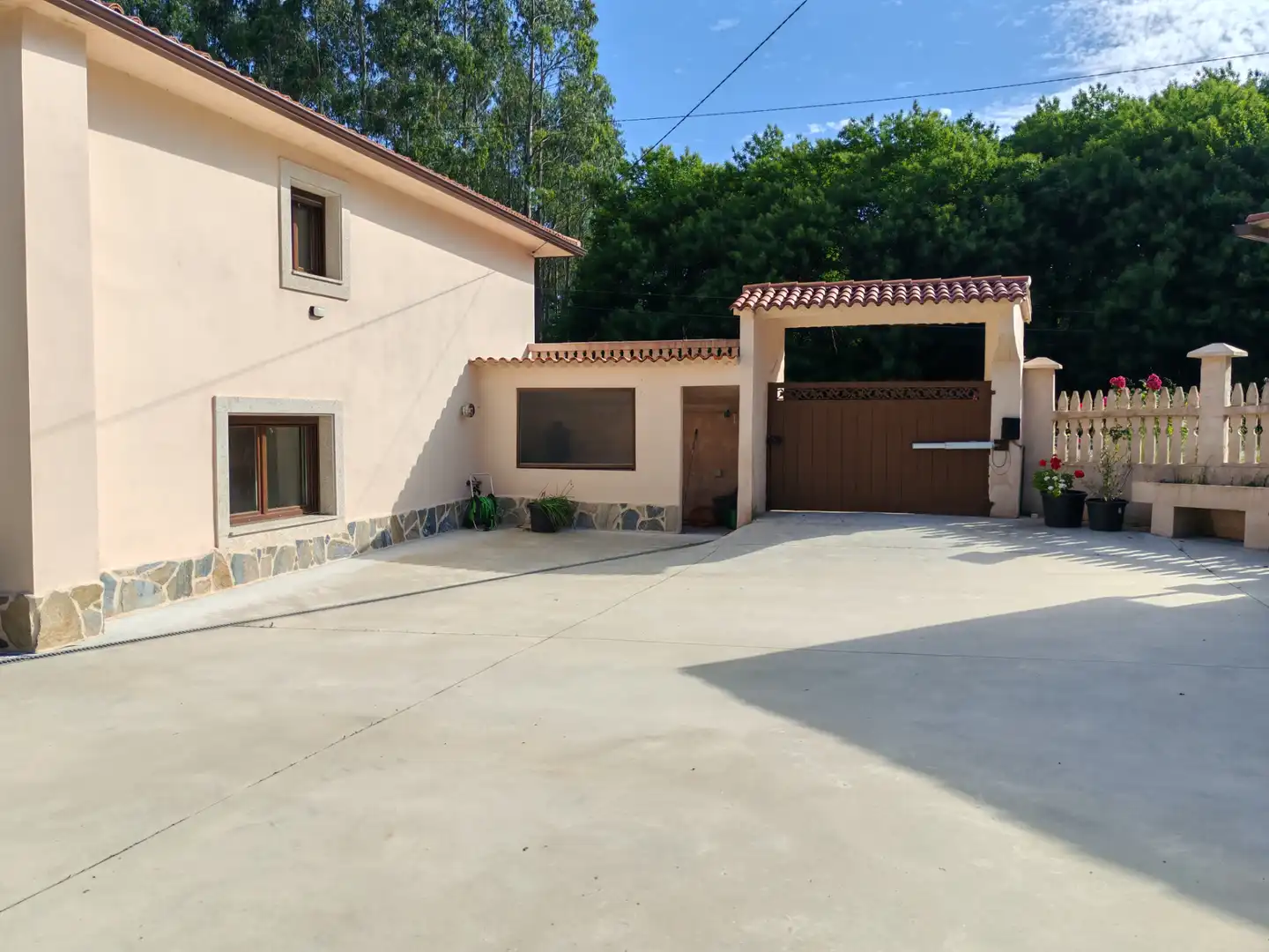 Vista exterior de Casa o chalet en venta en O Pino  con Calefacción, Jardín privado y Trastero