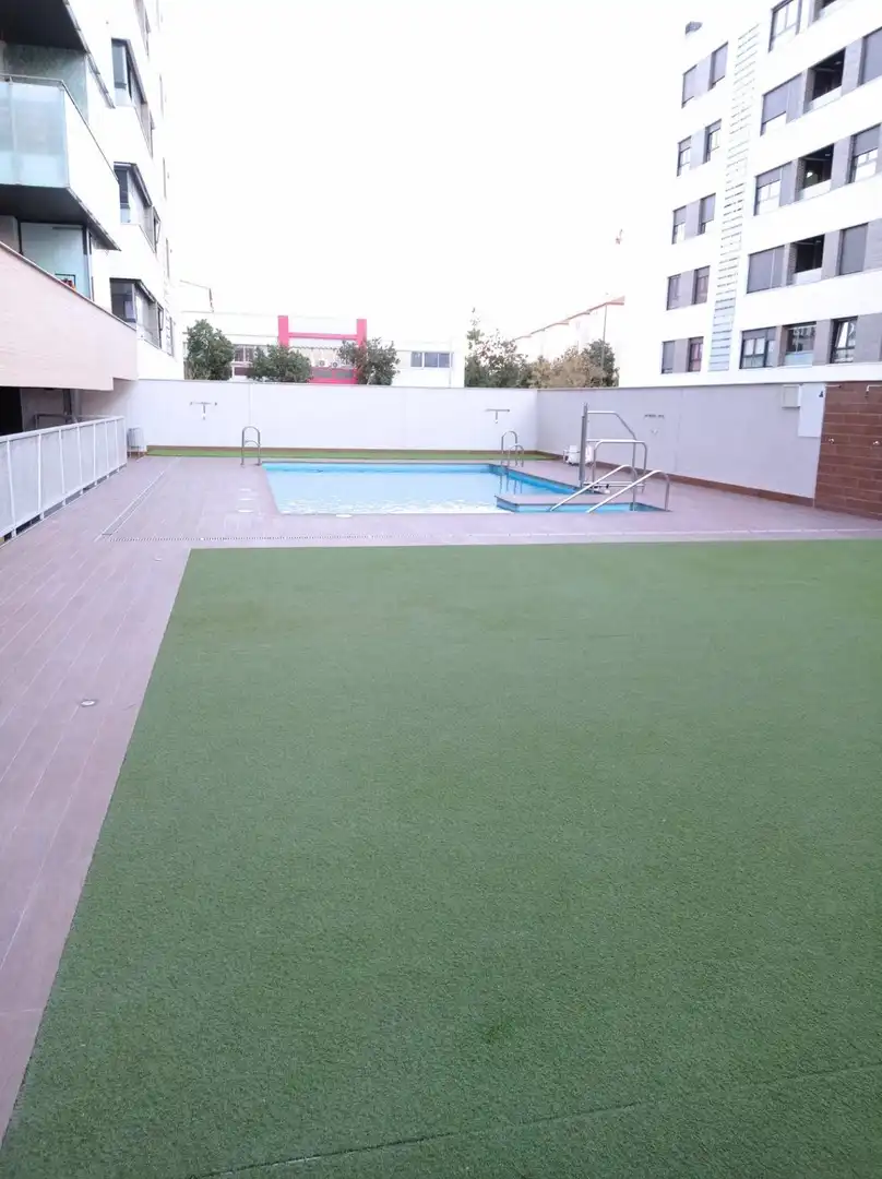 Piscina de Piso de alquiler en Málaga con Terraza, Trastero y Horno