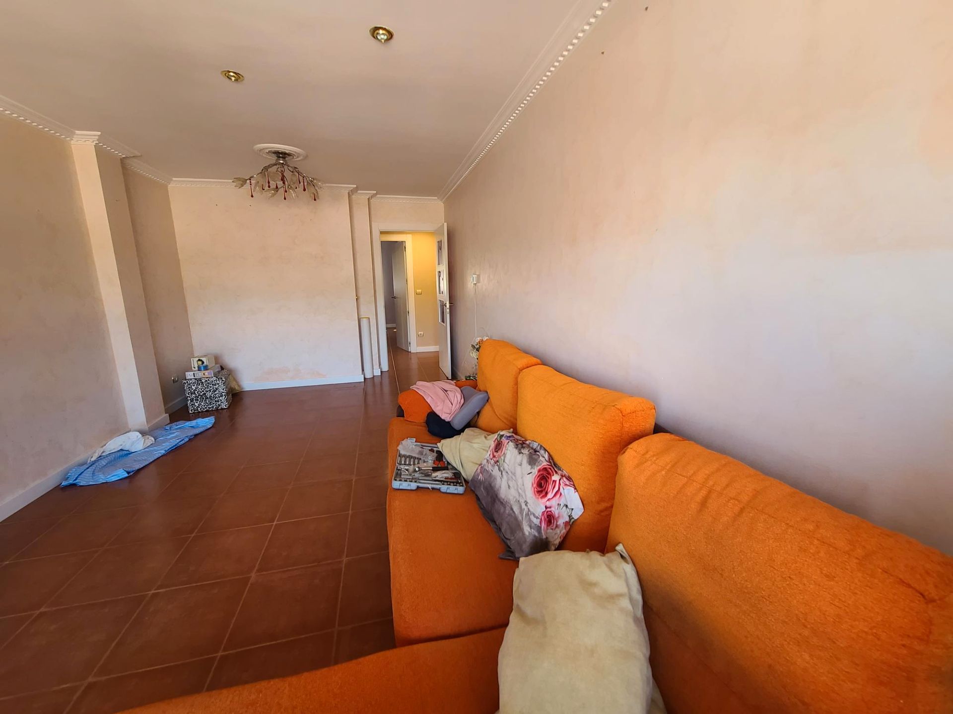 Sala d'estar de Pis en venda en Zaratán amb Calefacció i Piscina comunitària