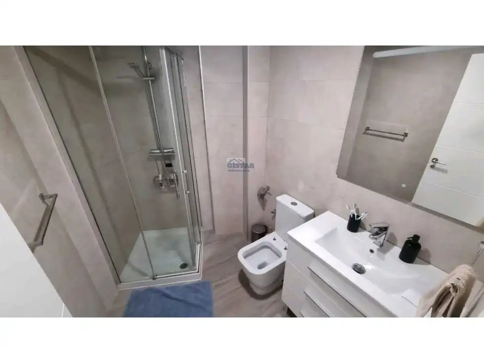 Baño de Apartamento en venta en Dénia con Aire acondicionado, Calefacción y Terraza