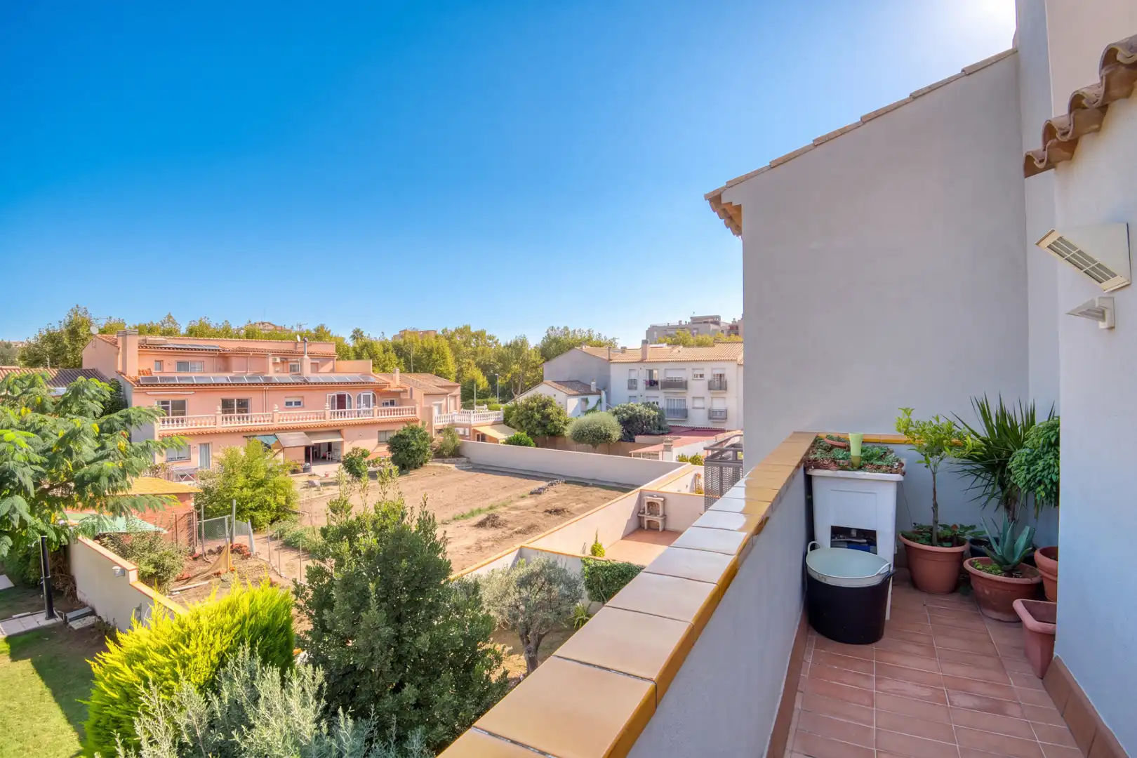 Casa bifamiliare con terrazza in vendita a Carrer de Frederic Martí Carreras, imagen 26