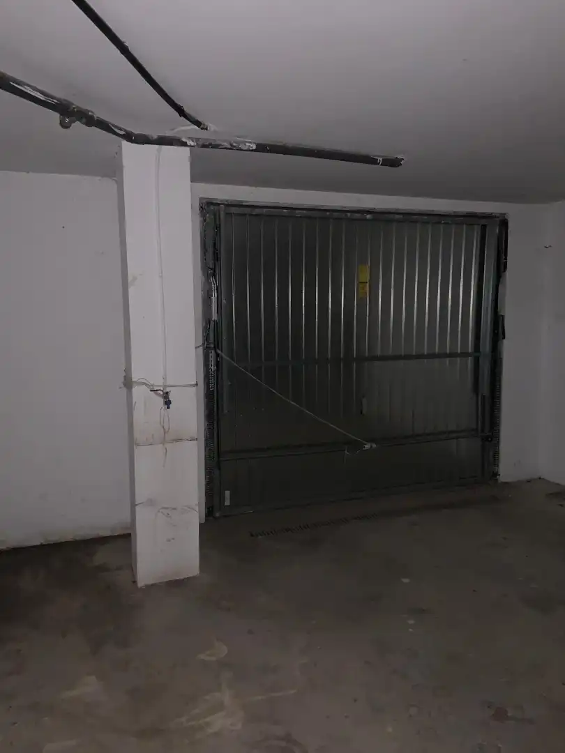 Parking de Casa o chalet en venta en Hellín con Balcón